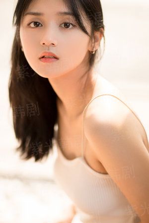 粉嫩的小穴穴